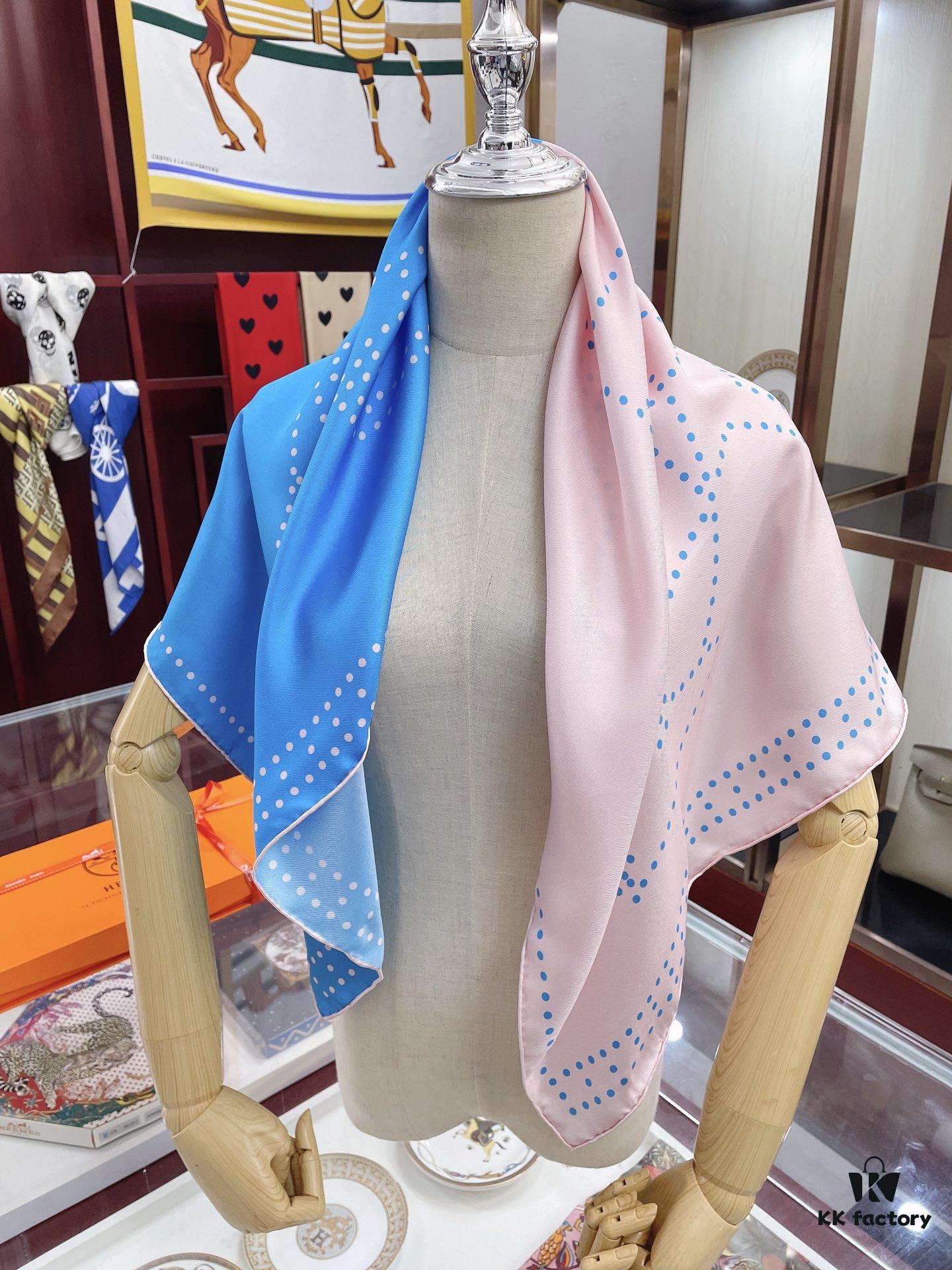 Hermès 2022 New Arrival 'Polka Dot Color-Block Warhorse' Scarf