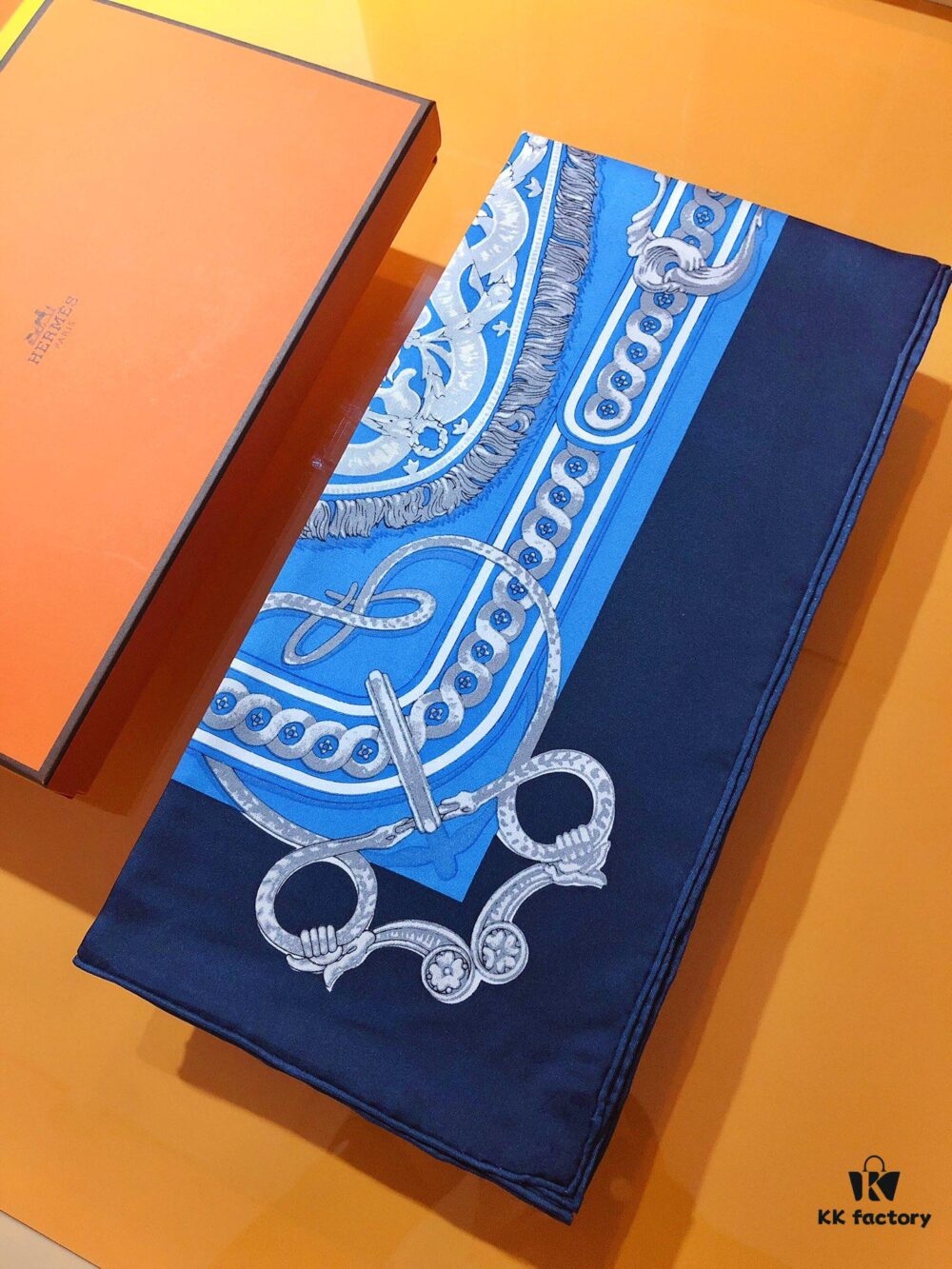 Hermès 90cm Genuine Silk Scarf