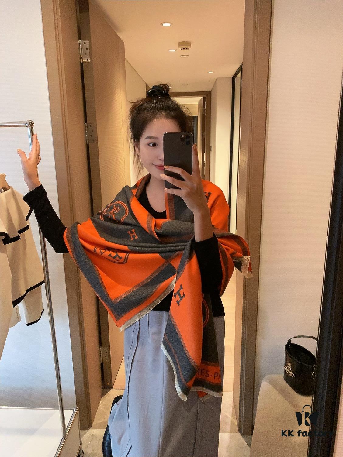 Hermès Super Premium Scarf Arrives – A New Milestone in Luxury Design