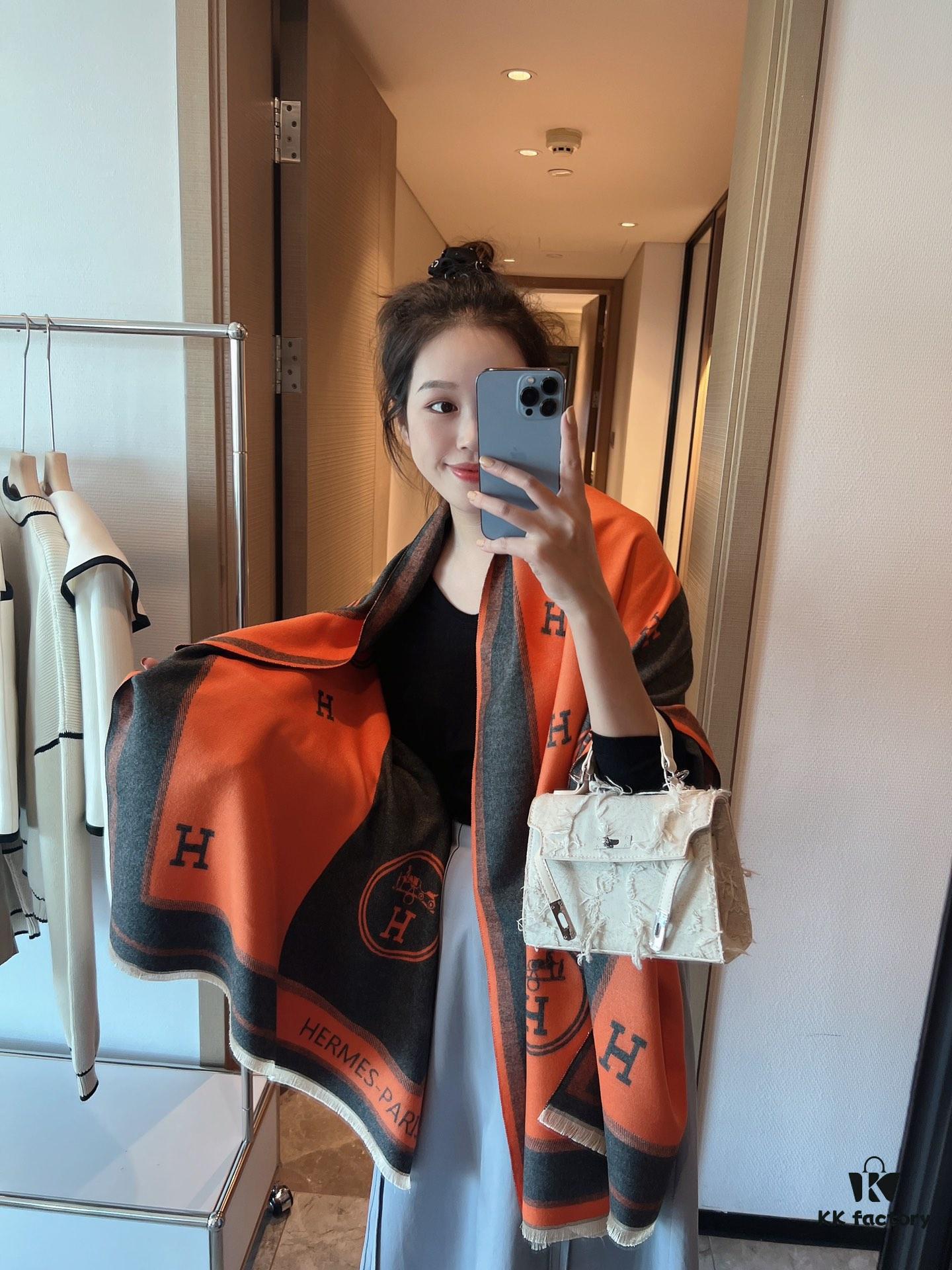 Hermès Super Premium Scarf Arrives – A New Milestone in Luxury Design