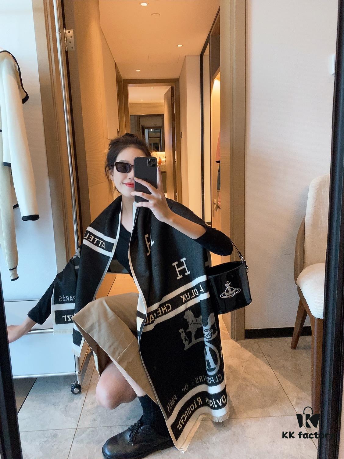 New Cashmere Scarf - 'Luxury Carriage Cashmere 140', 100% Pure Cashmere, Top Craftsmanship, High-End Design, Loved by Fashion Enthusiasts