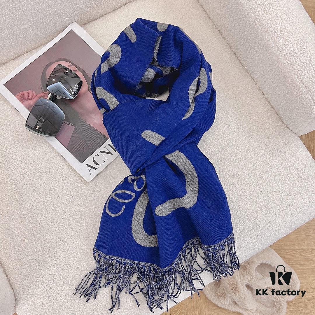 Loewe 2022 Latest Graffiti Design Reversible Scarf Unisex