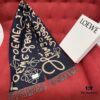 LOEWE 2022 Fall/Winter Graffiti Scarf – A Playful and Youthful Winter Must-Have