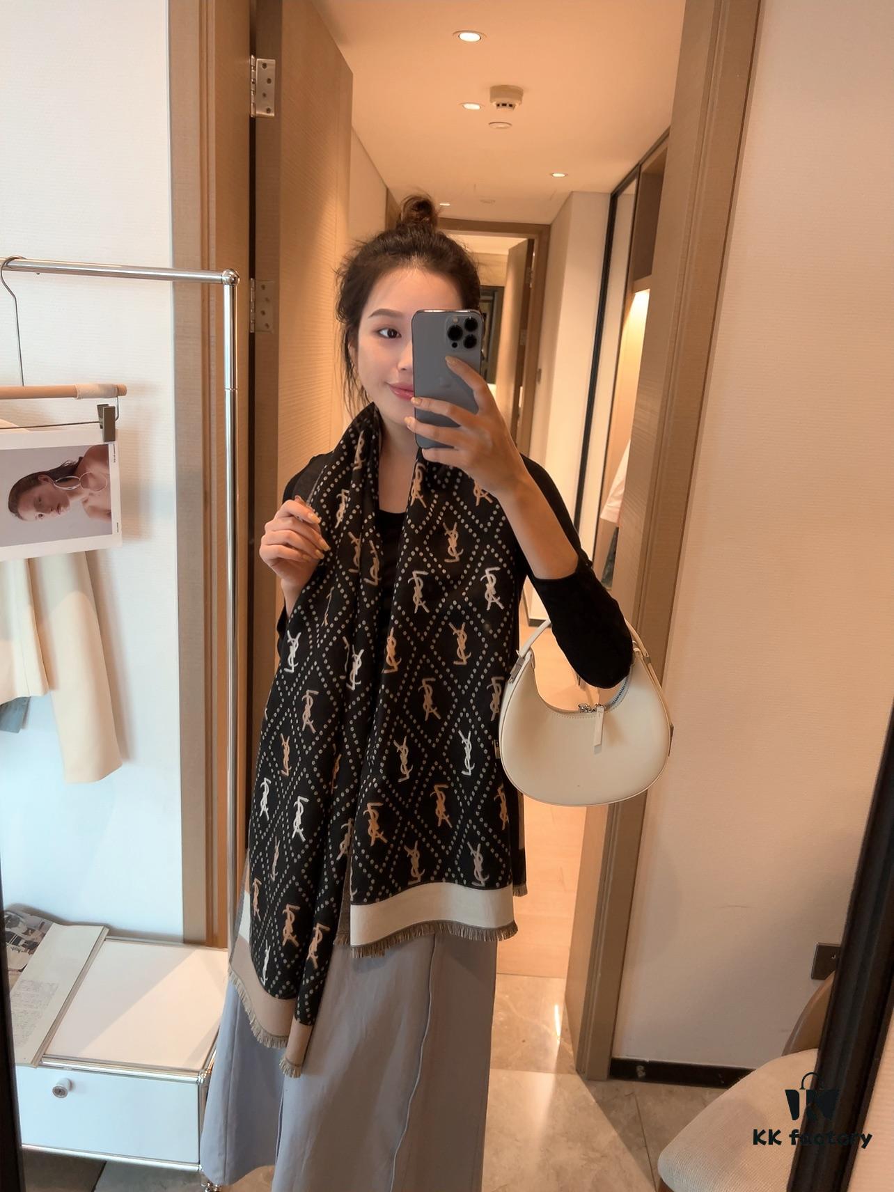 Hot New Arrival! Authentic YSL Saint Laurent Lambswool Scarf, Double-Sided Deep Ripple Texture, Made in Italy, Unisex Luxury Fashion Accessory