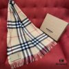 【Collector's Beige】 BURBERRY Classic Entry-Level Bestseller, Timeless Plaid Design, Simple and Elegant Unisex Scarf, An Everlasting Fashion Piece – Upgraded Version with No Color Difference, Original Factory Yarn Material – Size: 168*30cm
