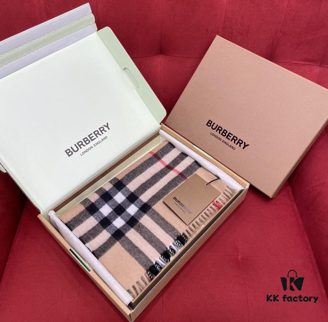 【Collector's Beige】 BURBERRY Classic Entry-Level Bestseller, Timeless Plaid Design, Simple and Elegant Unisex Scarf, An Everlasting Fashion Piece – Upgraded Version with No Color Difference, Original Factory Yarn Material – Size: 168*30cm