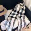Burberry's Most Sincere Offer 😍 Exclusive Channel Item: Classic Check Cashmere Shawl by Renowned Ba Ba, A Must-Have for Everyone! Perfect Gift for Yourself or Others 🧣