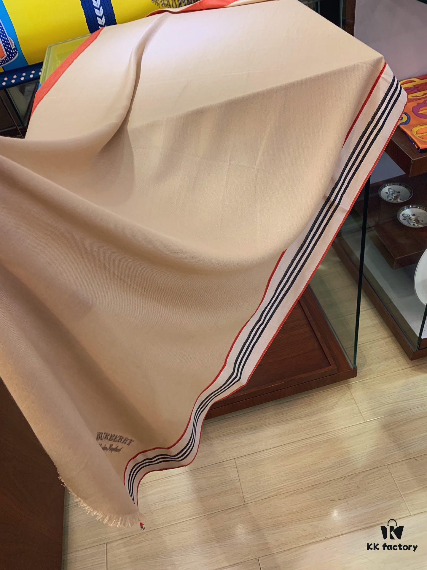 Burberry New Scarf – Elegant Solid Color with Subtle Stripes, Silk-Cashmere Blend, Lightweight and Warm