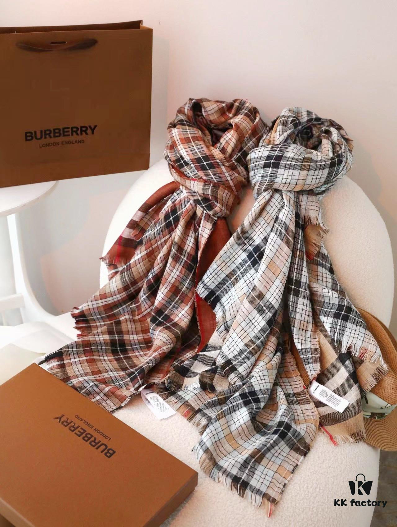 BurBerry Simply Elegant, Timeless Style – Ultimate Blend of Modern Chic and Vintage Charm