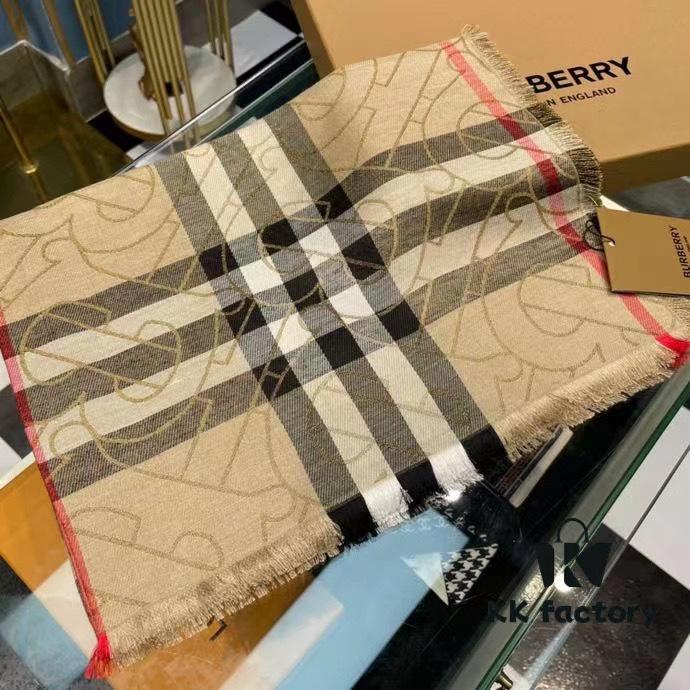 Versatile and Stylish Metallic Logo Plaid Scarf from Bu – New Arrival