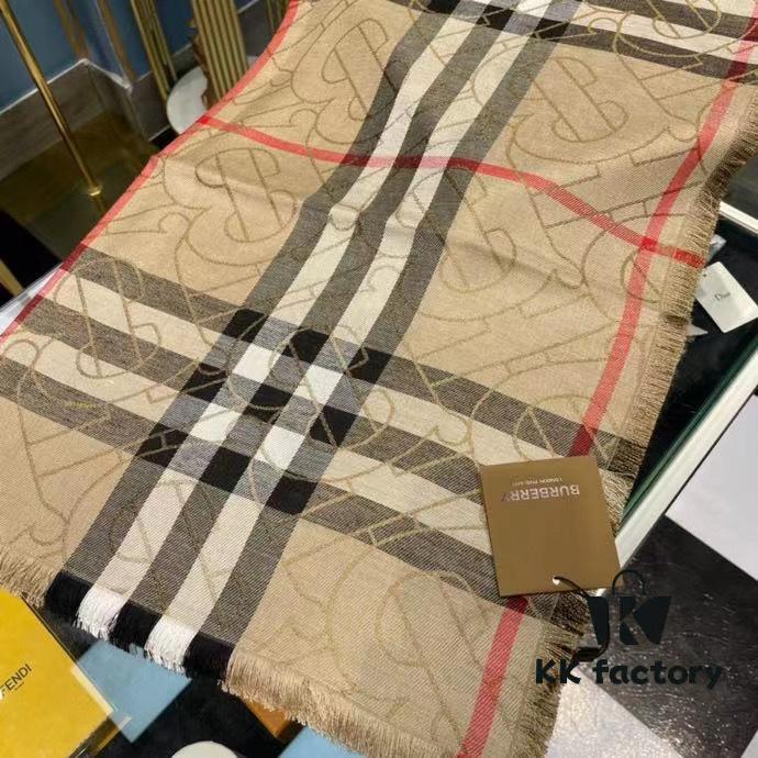 Versatile and Stylish Metallic Logo Plaid Scarf from Bu – New Arrival