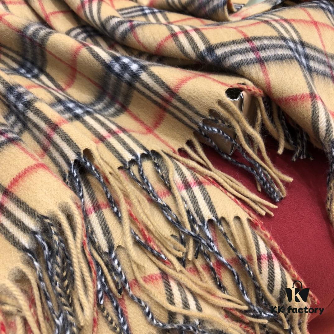 Burberry Classic Fringe Double-Sided Cashmere Shawl - Vintage Oversized Shawl, Stylish and Practical, 100% Cashmere, Soft and Delicate, Non-Irritating, Fashionable and Warm