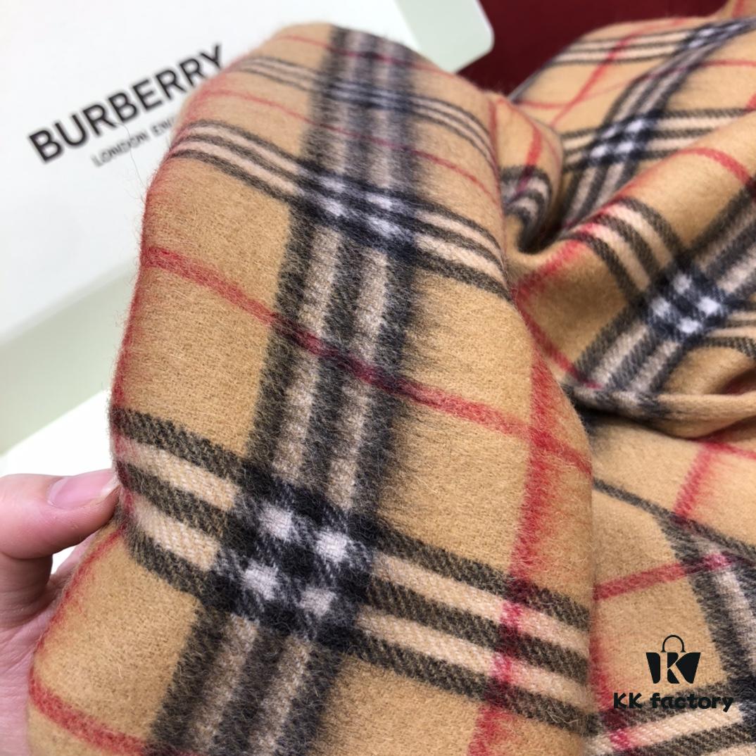 Burberry Classic Fringe Double-Sided Cashmere Shawl - Vintage Oversized Shawl, Stylish and Practical, 100% Cashmere, Soft and Delicate, Non-Irritating, Fashionable and Warm