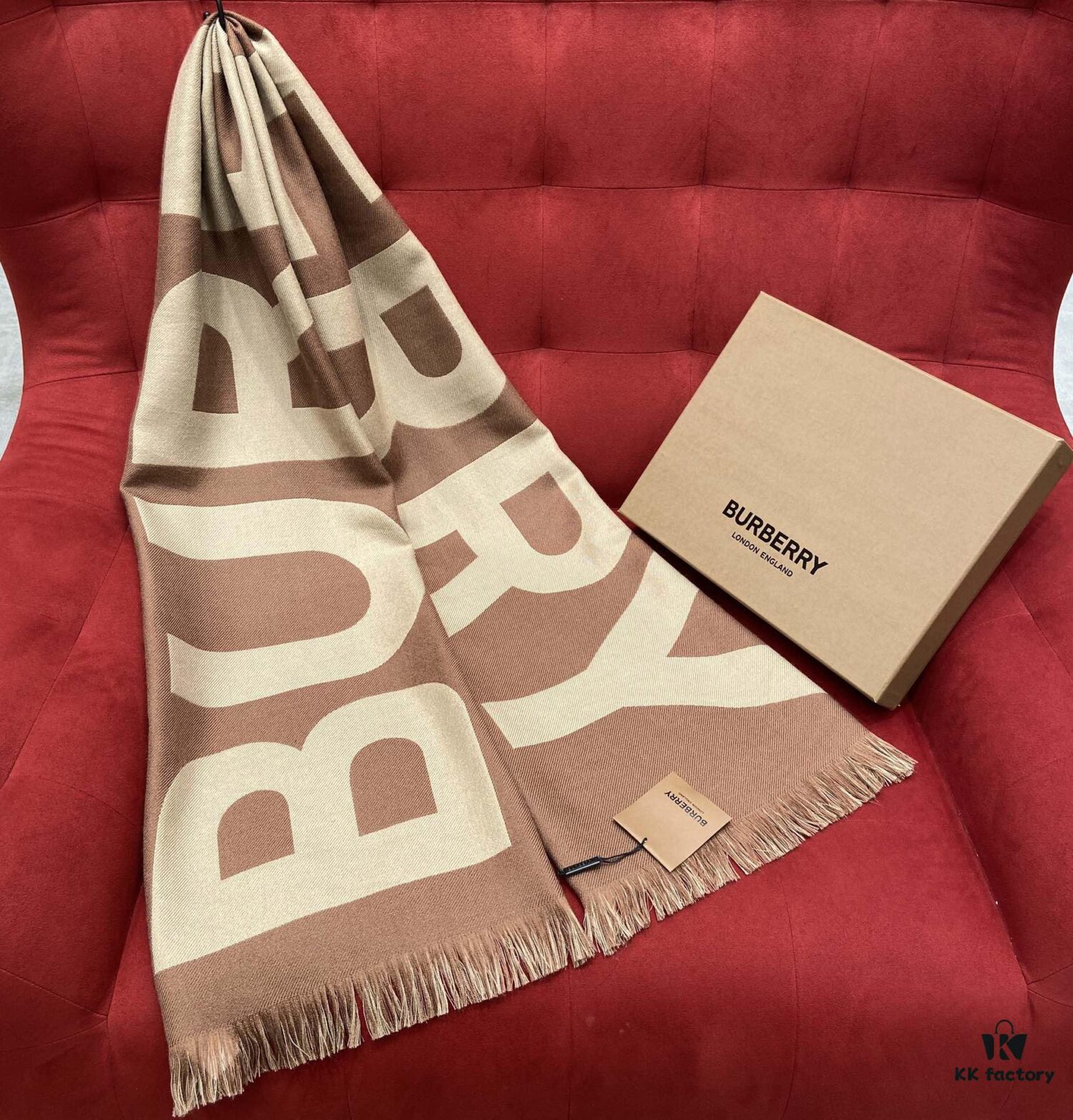 Camel Color BURBERRY Stylish Scarf Can Perfectly Accentuate Your Outfit – Even Transform the Ordinary into Extraordinary, Classic Large Logo Scarf, 100% Wool, 33*188cm