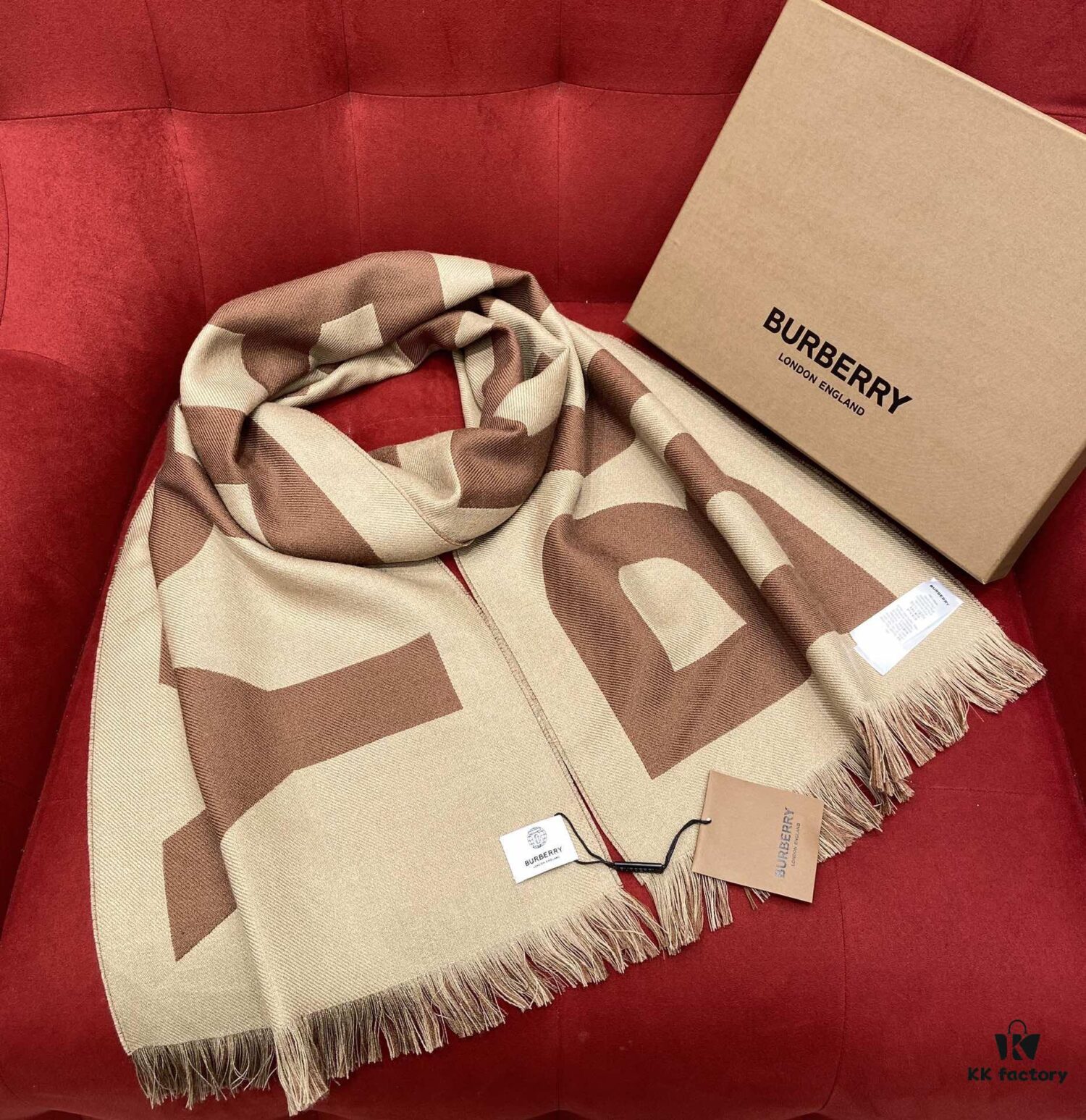 Camel Color BURBERRY Stylish Scarf Can Perfectly Accentuate Your Outfit – Even Transform the Ordinary into Extraordinary, Classic Large Logo Scarf, 100% Wool, 33*188cm