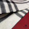 Stone Gray BURBERRY Classic Entry-Level Bestseller, Timeless Check Pattern, Simple and Elegant Unisex Scarf, An Everlasting Fashion Piece