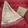 Mid-tone Camel Color BURBERRY Classic Entry-level Bestseller, Timeless Check Pattern, Simple and Elegant Unisex Scarf, Never Out of Style