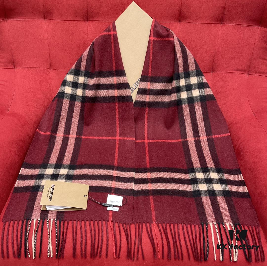 Burgundy Burberry Classic Entry-Level Bestseller, Timeless Check Pattern, Simple and Elegant Unisex Scarf – A Never-Outdated Accessory. Upgraded with No Color Difference, Original Factory Yarn Material. Size: 168*30cm