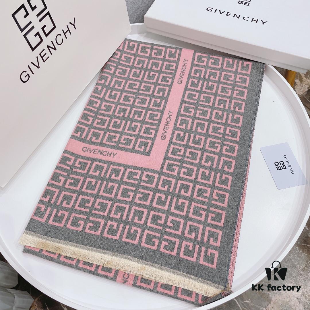 Givenchy Leopard Print Luxury Scarf - Bold Design with 4G Logo, Elegant and Stylish