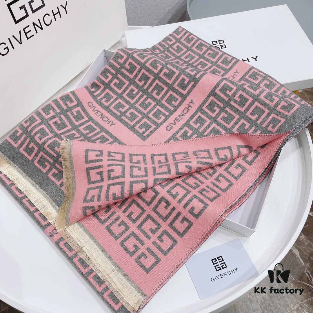 Givenchy Leopard Print Luxury Scarf - Bold Design with 4G Logo, Elegant and Stylish