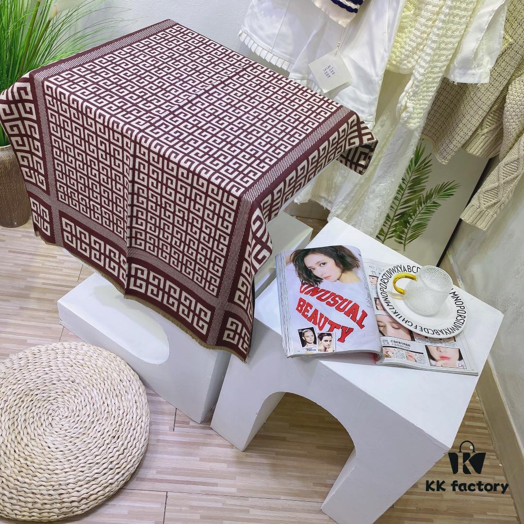 Givenchy Classic Cashmere Fleece Scarf New Arrival, Multi-Functional Cashmere Shawl!