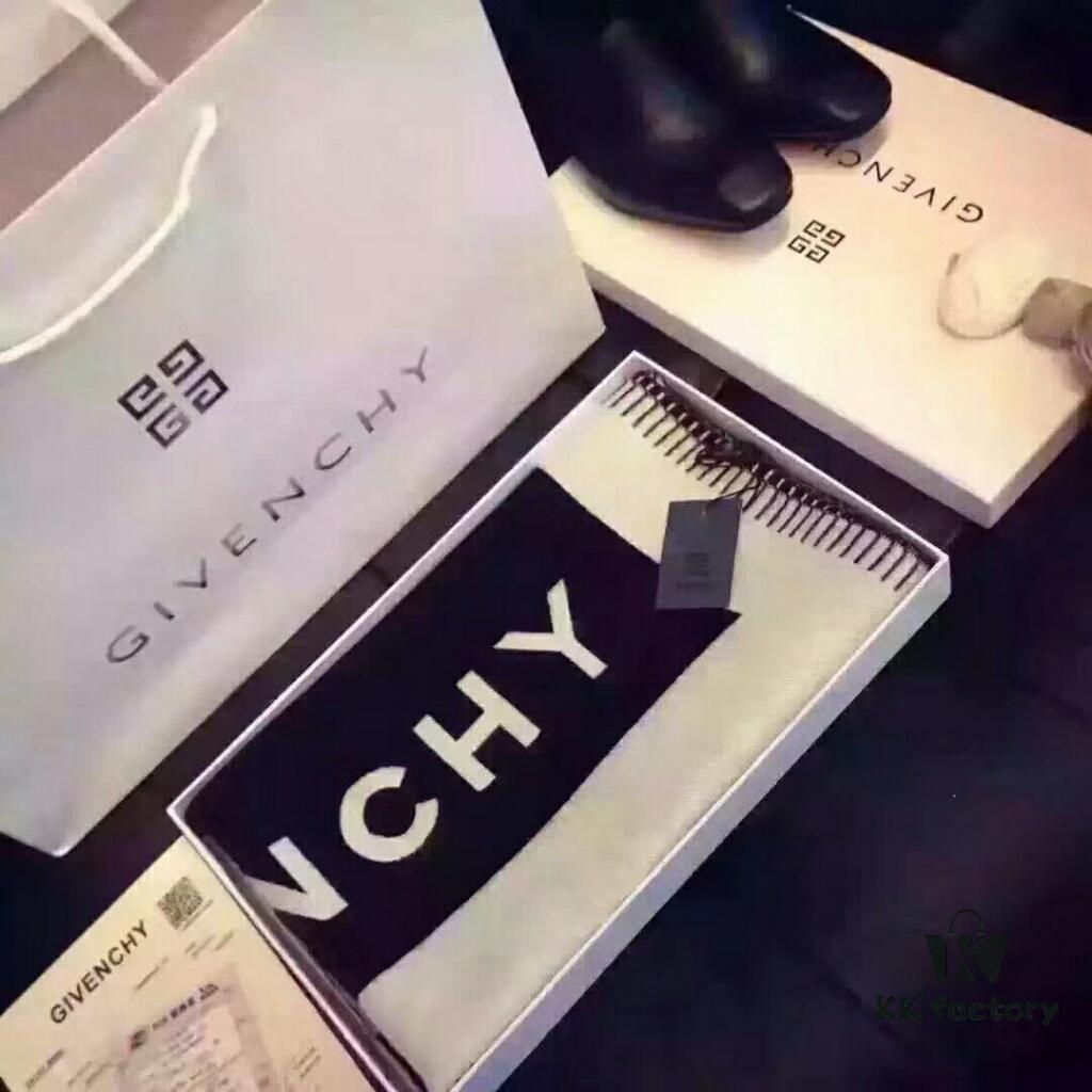 Givenchy Double-Sided Usable Cashmere Blend Scarf, Black and White Classic Design, Premium Craftsmanship, Imported Machine Cut, 70*180 cm