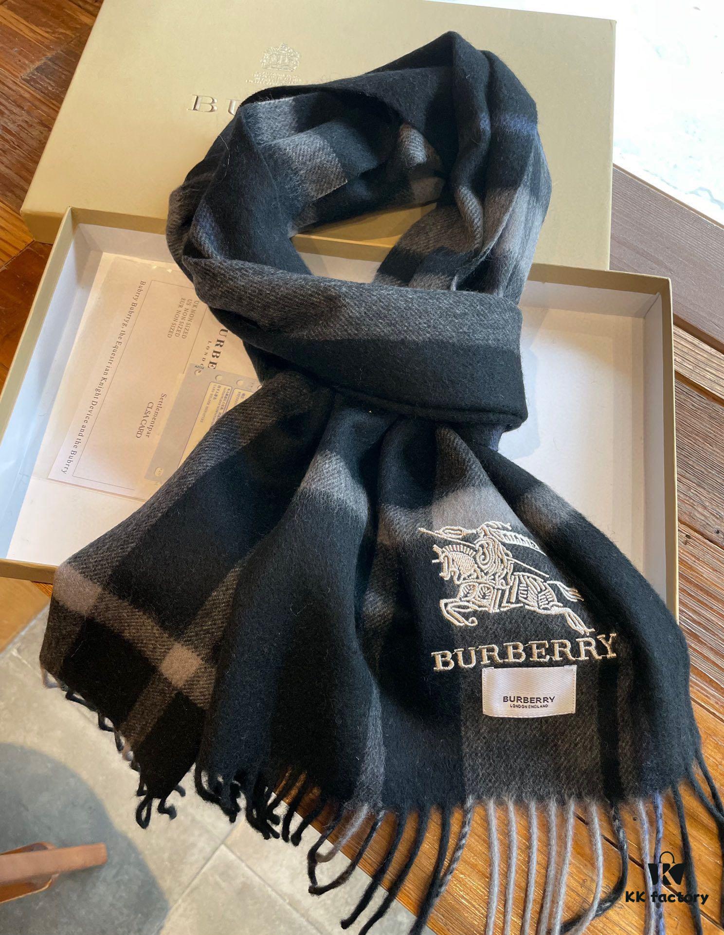 Complete Package Burberry Bur Cashmere Plaid Absolutely Stunning, Incredibly Stylish and Charming!!!