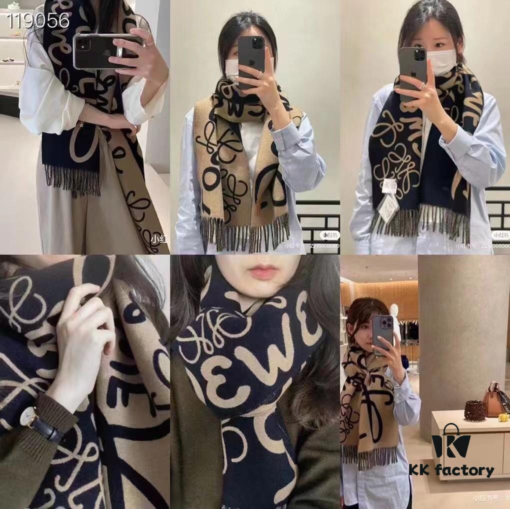 Loewe 2022 New Arrival Graffiti Double-Sided Scarf Unisex