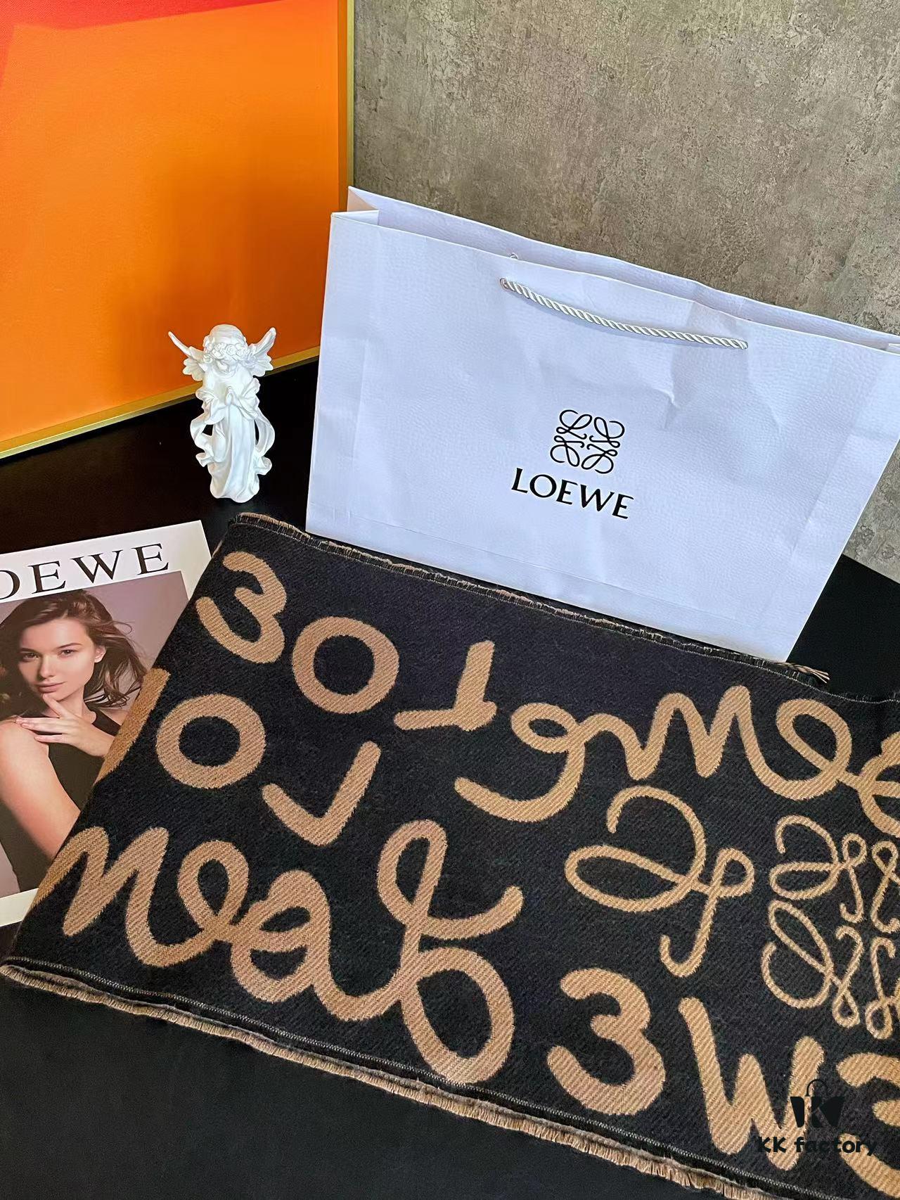 Loewe 2022 New Arrival Graffiti Double-Sided Scarf Unisex