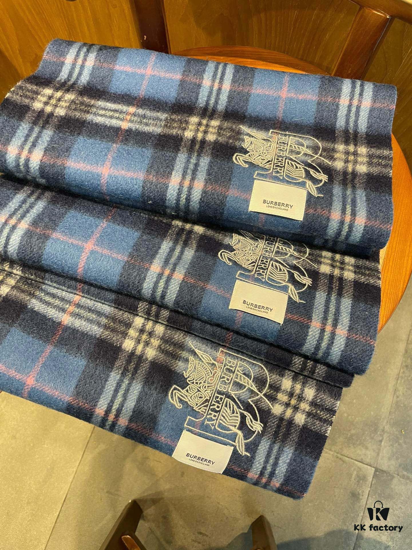 Burberry Wool Cashmere Plaid Set – Timeless Classic Men's Design, Reversible, 100% Cashmere