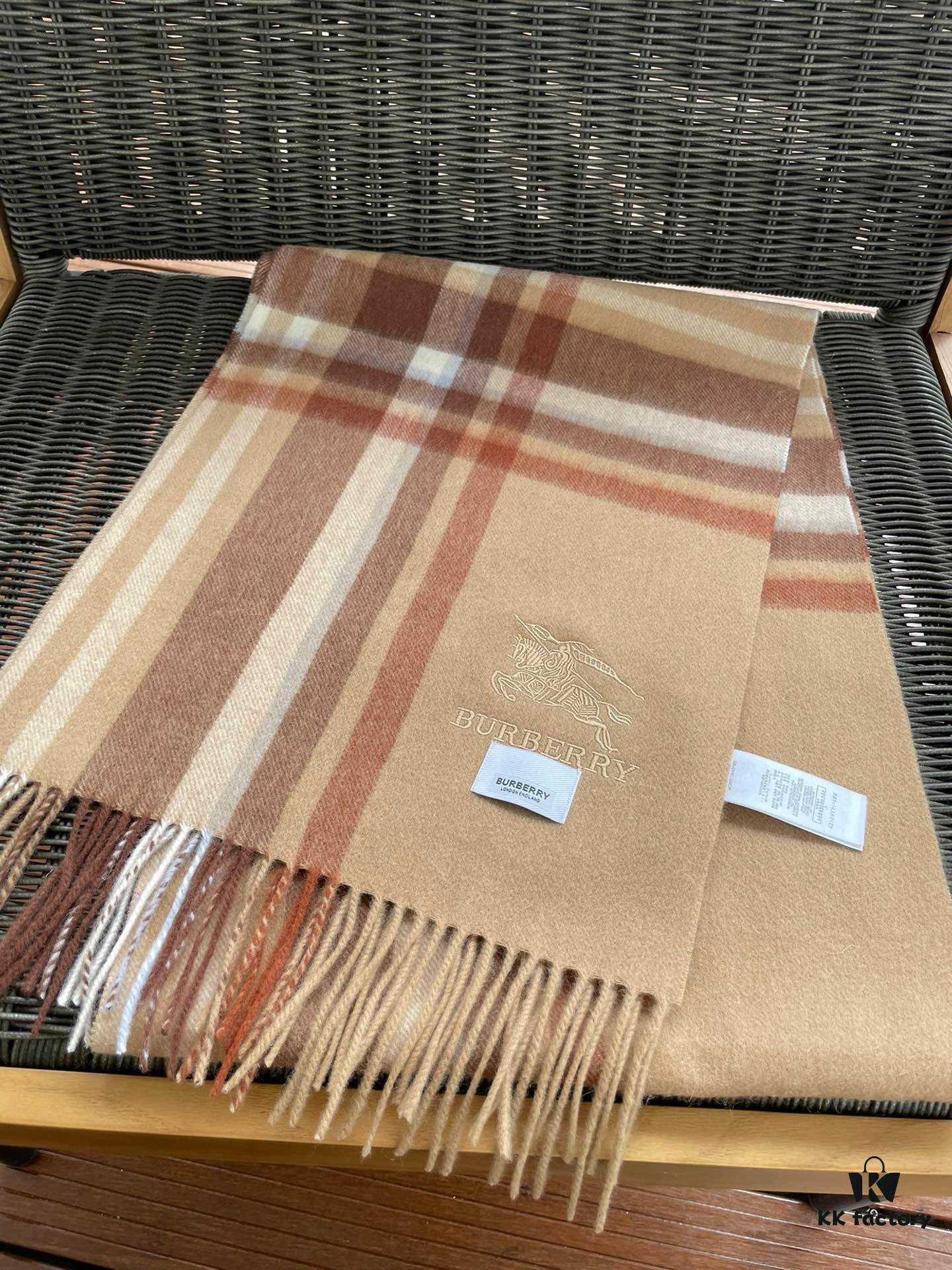 Burberry High-Quality Imported Cashmere Scarf with Full Retail Packaging – Unisex Design, Latest Collection