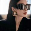 YSL Saint Laurent Sunglasses, absolutely in love, the aura when worn is perfectly on point, greatly slimming the face, large frame yet surprisingly lightweight, with just the right temple curvature for a comfortable, feather-light fit!