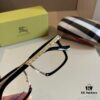 Burberry Sunglasses, absolutely in love, the aura is perfectly on point when worn, makes the face look incredibly slim, large frame yet surprisingly lightweight, temples designed at just the right angle for a comfortable, feather-light fit!