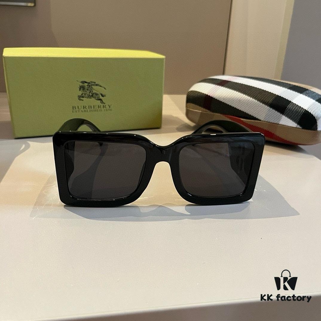 Burberry Sunglasses, absolutely in love, the aura when worn is perfectly on point, makes the face look incredibly slim, large-frame yet lightweight, with perfectly curved temples for a comfortable, feather-light fit!