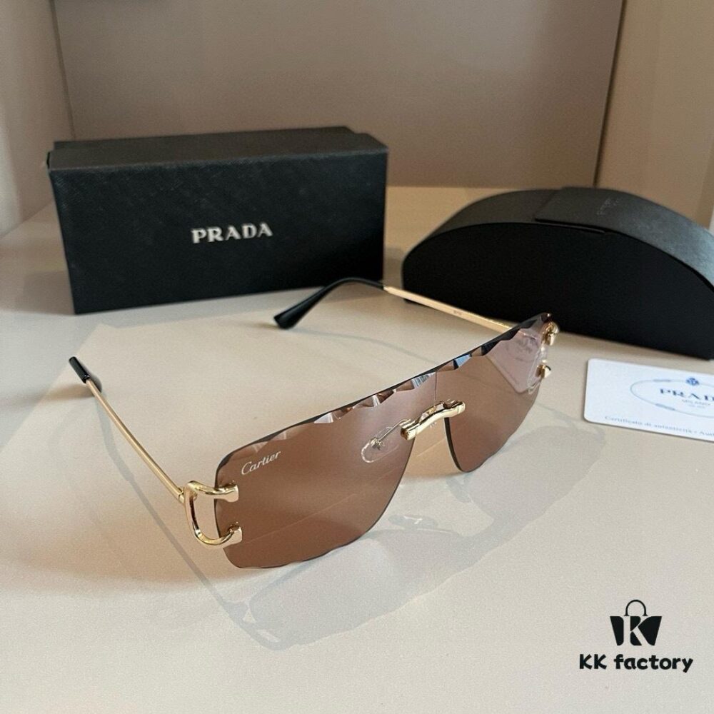 New Cartier Panther Head Sunglasses, Stylish and Versatile Unisex Design with Premium Elegance