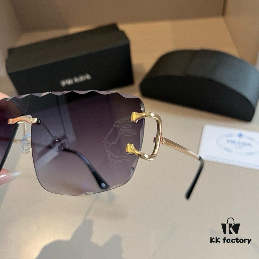 New Cartier Panther Head Sunglasses, Stylish and Versatile Unisex Design with Premium Elegance