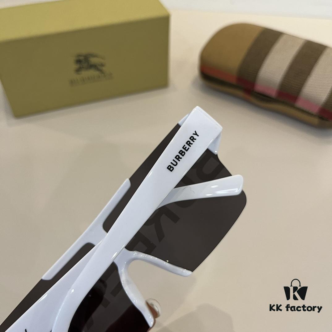 Burberry BE4291 Letter Logo Sunglasses Unisex Stylish Travel Eyewear