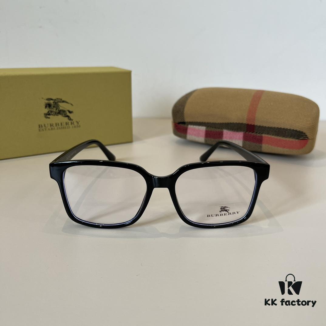 Optical Glasses, Natural Look Essential