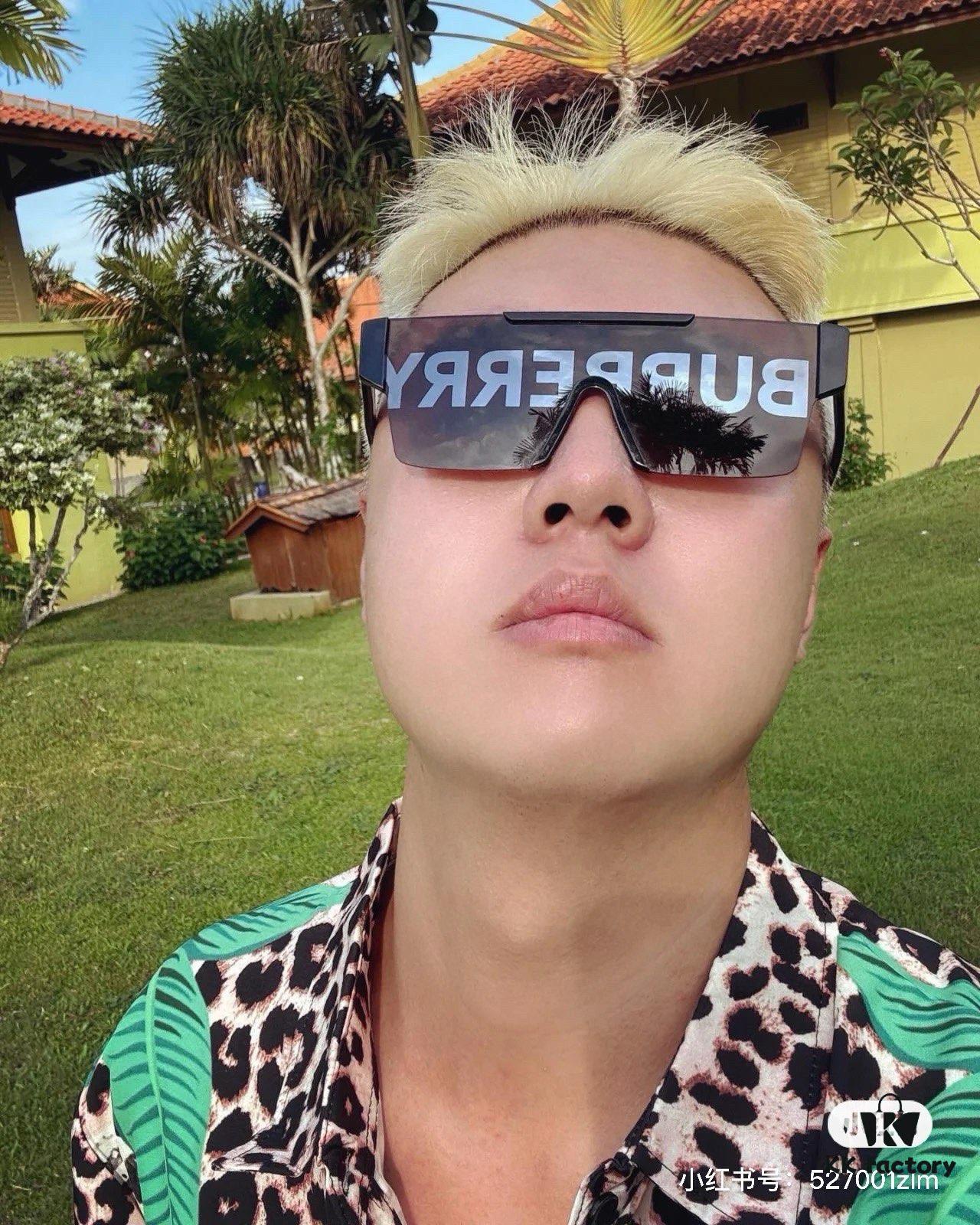 Burberry Letter Print Sunglasses BE4291 Unisex Fashion Streetwear Shades