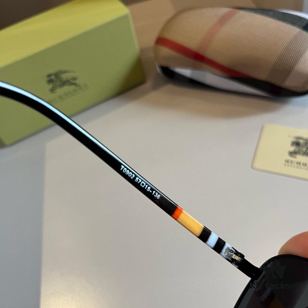 Burberry New One-Piece Pilot Sunglasses, Must-Have Travel Accessory, Popular Unisex Aviator Sun Glasses Worn by Many Celebrities