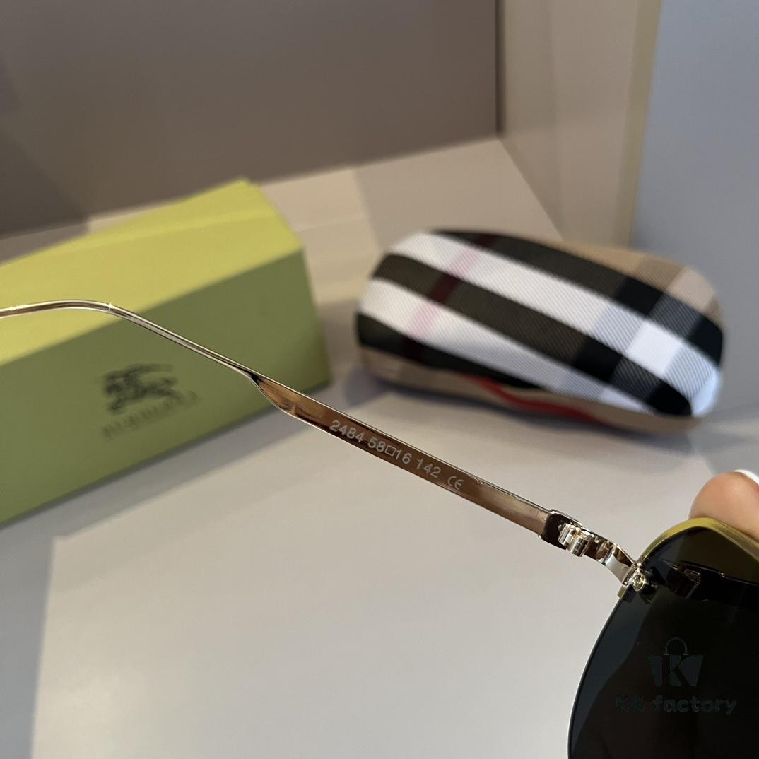 Burberry New One-Piece Pilot Sunglasses, Must-Have Travel Accessory, Celebrity-Favorite Unisex Sun Glasses