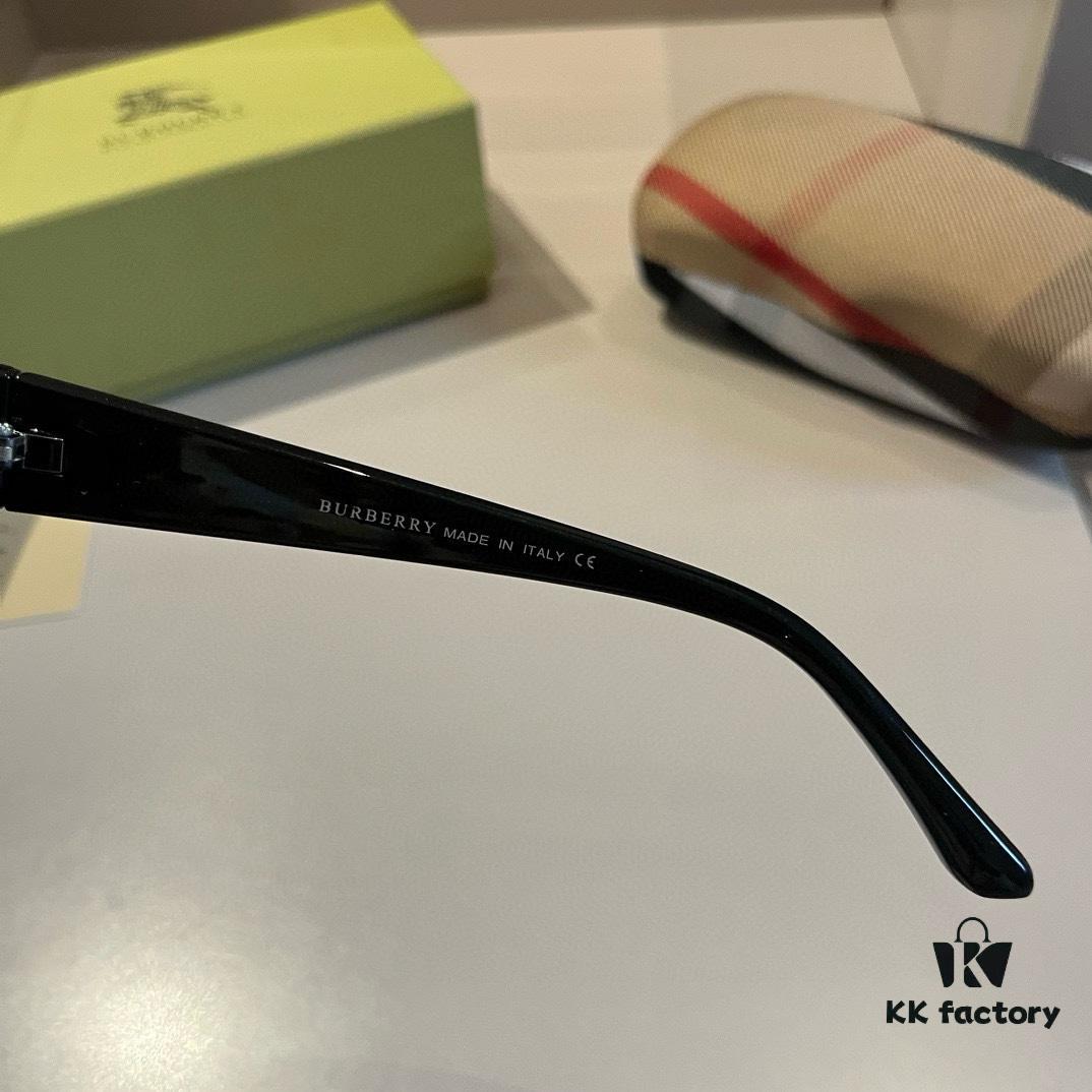 Burberry Letter Print Sunglasses Unisex BE4291 Stylish Travel Essential One-Piece UV Protection Shades with Case