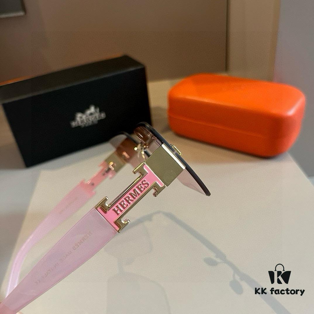 HERMES Hermès Heavyweight New Arrival Women's Sunglasses, Large Frame with 3D Design to Flatter Facial Features, Retro and Elegant Style