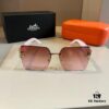 HERMES Hermès Heavyweight New Arrival Women's Sunglasses, Large Frame with 3D Design to Flatter Facial Features, Retro and Elegant Style