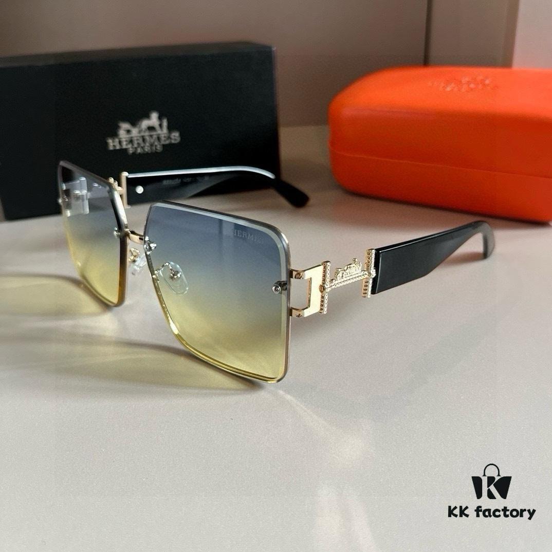 Hermes Women's Oversized 3D Frame Sunglasses, New Heavyweight Collection