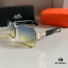 Hermès Women's Oversized 3D Frame Sunglasses, Heavyweight New Arrival, Retro and Elegant