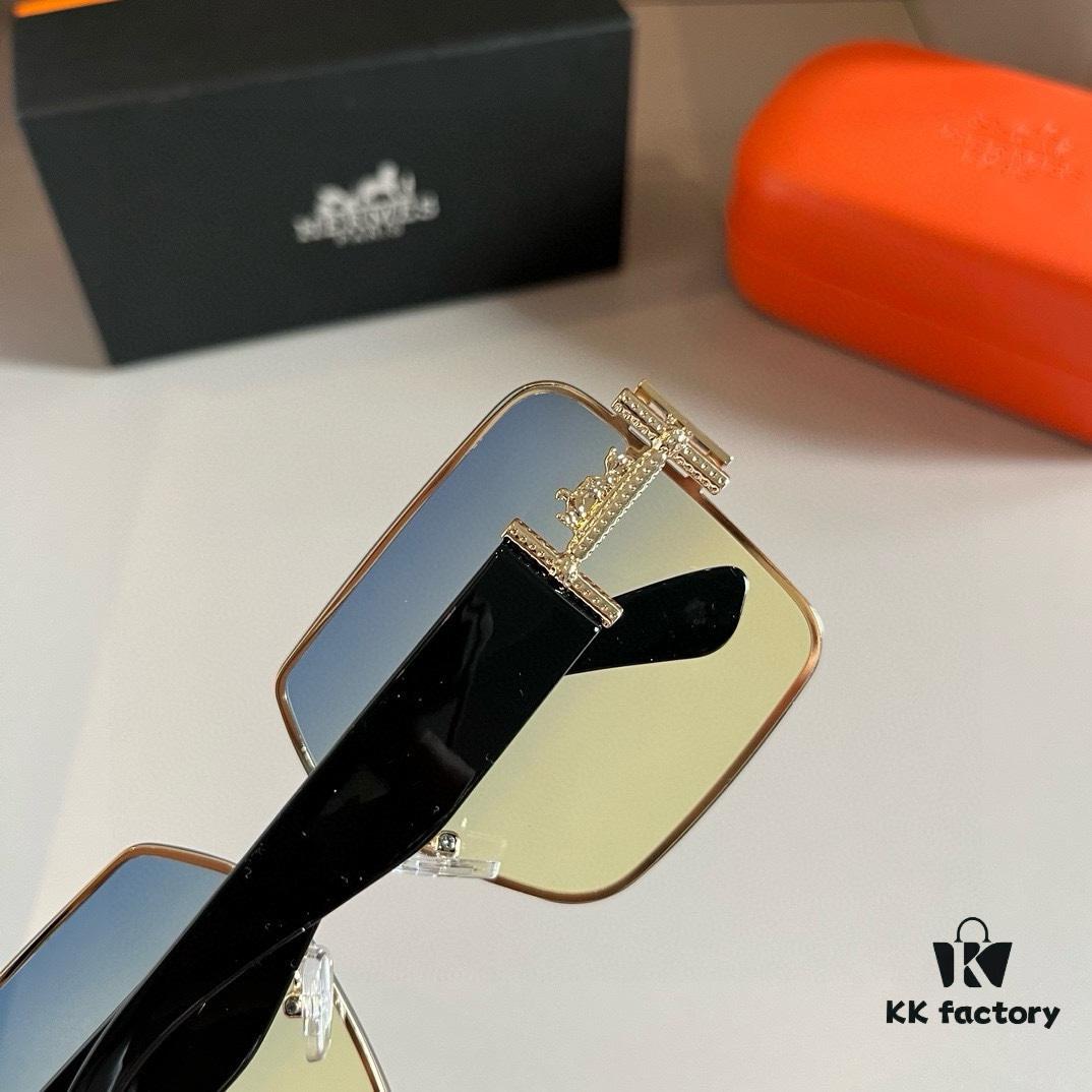 Hermès Women's Oversized 3D Frame Sunglasses, Heavyweight New Arrival, Retro and Elegant
