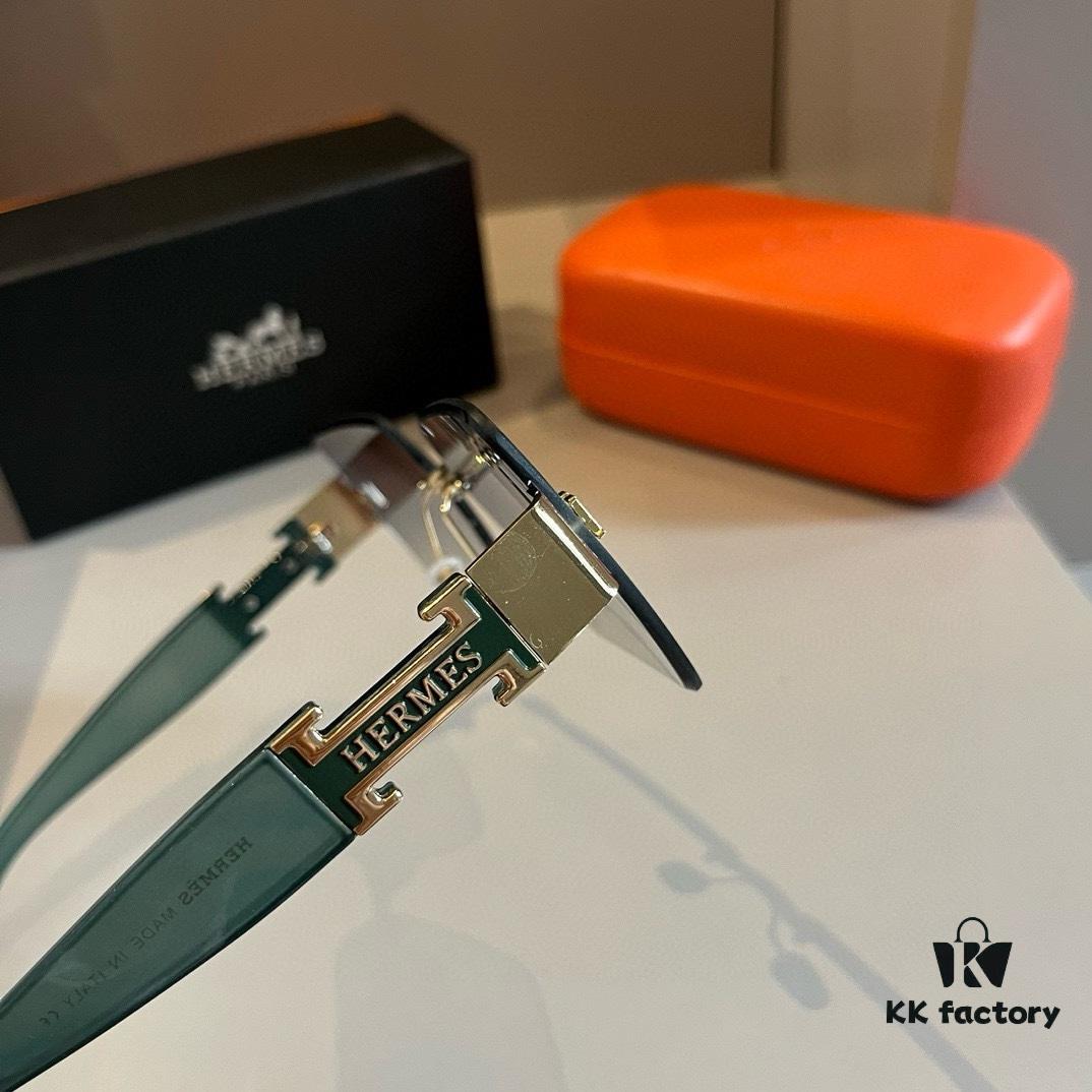 Hermès Women's New Heavyweight Sunglasses with Oversized 3D Frame for Flattering Facial Contour