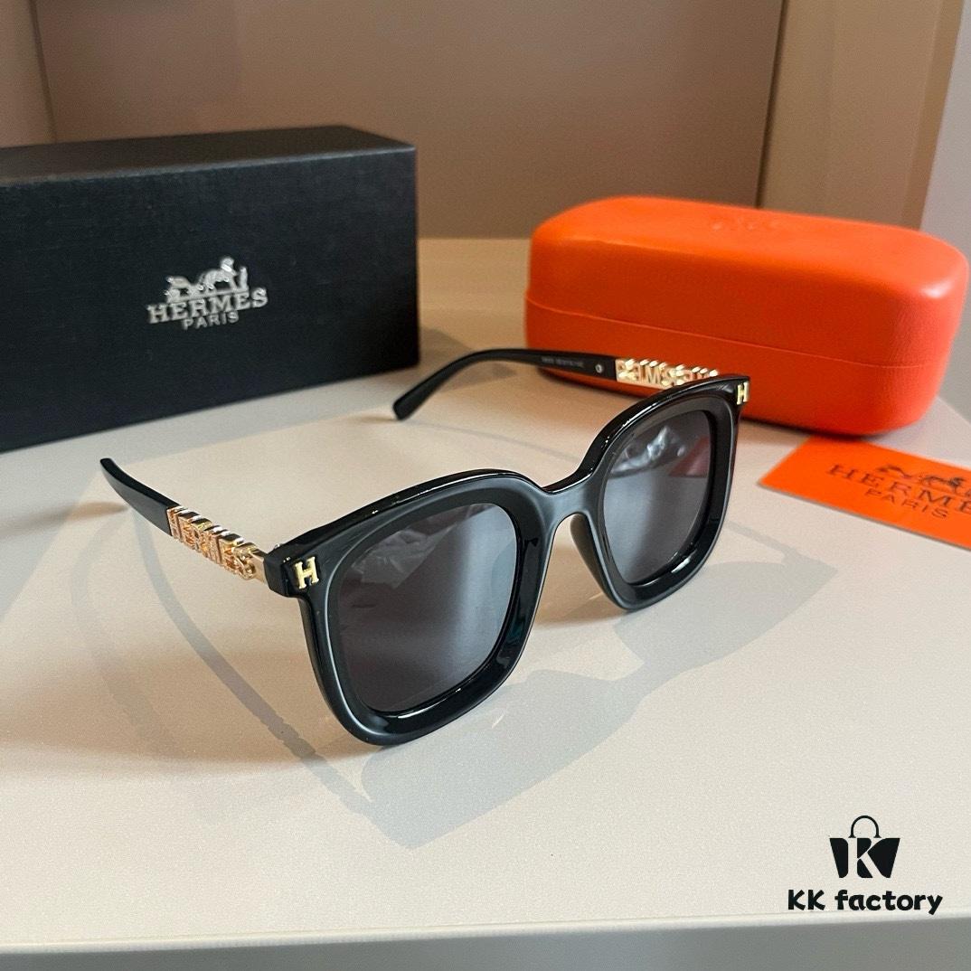 Hermes Classic Square Frame Sunglasses, Flattering on All Face Shapes, Stylish with Coats or Dresses, Nylon Polarized Lenses for UV Protection