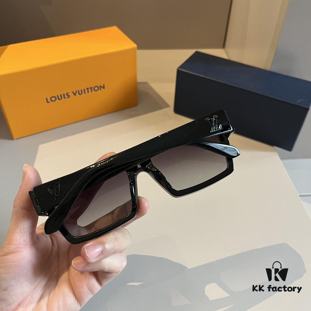 LV Louis Vuitton Sunglasses LOUIS VUITTON MODEL: Z1502W SIZE: 61013-140